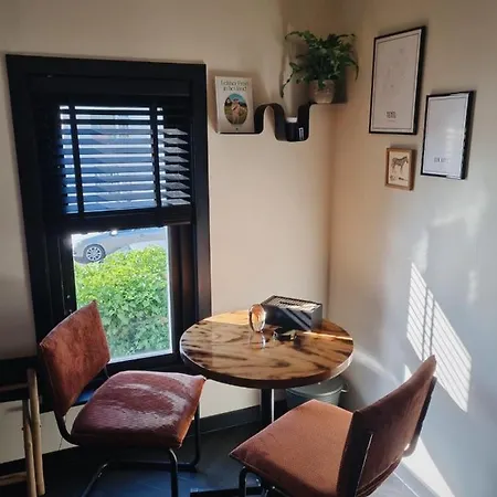 בית הארחה Kavel 90 דה בורג